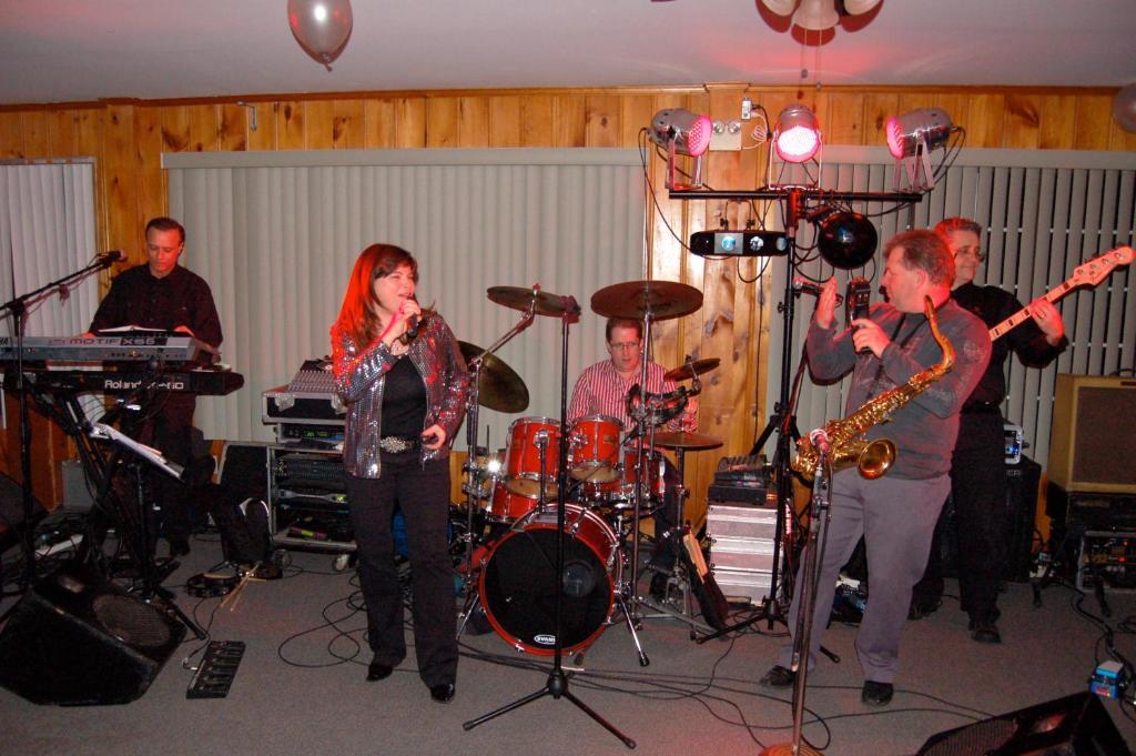 Red Umbrella Inn Minden Hills Esterno foto